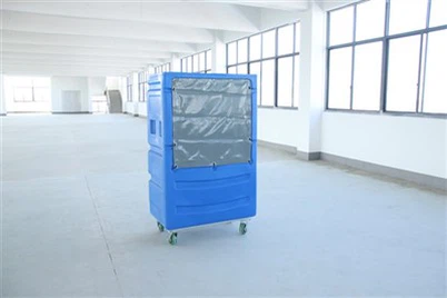Plastic kooi trolley